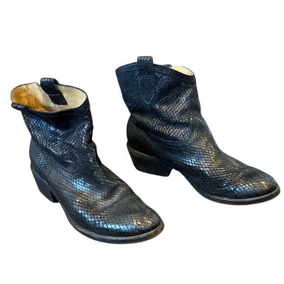 Pair of Black Frye Regent Snakeskin Leather Boots - Picture 1 of 13
